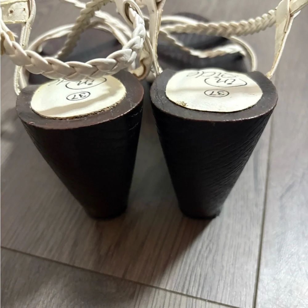 White Braided Strapped Faux‎ Wood Block Heel Studded Sandals Italian Classic